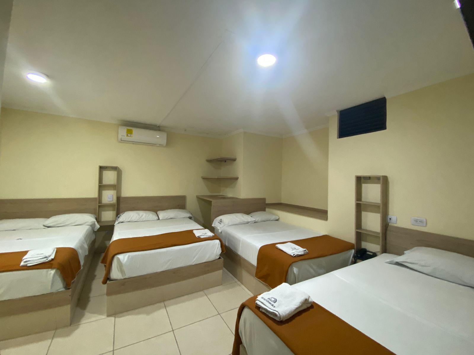 Hotel Ruisenor Itagui Exterior photo